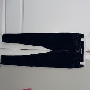 Women’s Levi jeans